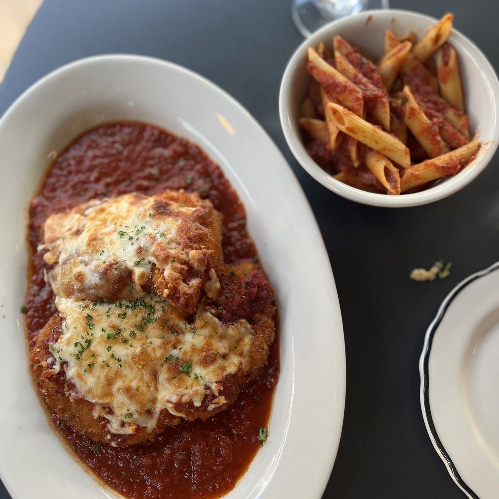 Cocozza - Chicken parm - Italian Near Me - Memphis, Tennessee