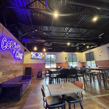Cozy Coop - Clean, organized, and aesthetic lobby - Southern Near Me - Marietta, Georgia Cozy Coop - Clean, organized, and aesthetic lobby - Southern Near Me - Marietta, Georgia