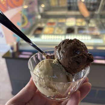 Flavoures - Desserts Near Me - Greensboro, North Carolina Flavoures - Desserts Near Me - Greensboro, North Carolina