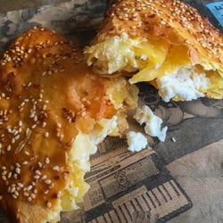 Jimmy Grants Eastland - Feta pie