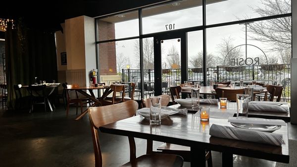 Rosie Food & Wine by null