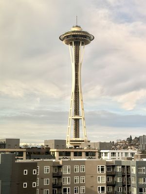 Space Needle by null