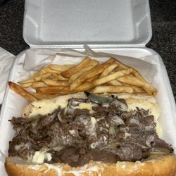 Neighborhood Grill - Philly Cheesesteak