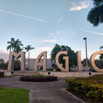 Magic City Sign - Super cool - Local Flavor Near Me - Miami, Florida