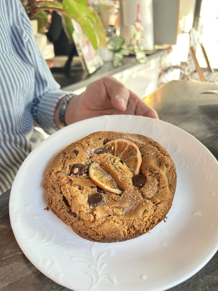 Anabella Cafe Image
