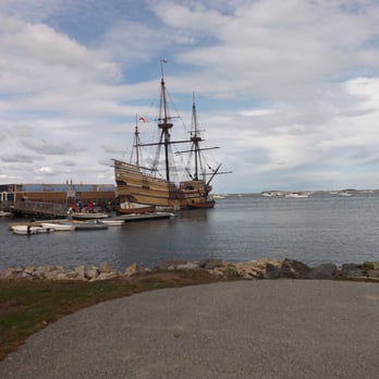 Mayflower II - Ship from a Distance - Museums Near Me - Plymouth, Massachusetts Mayflower II - Ship from a Distance - Museums Near Me - Plymouth, Massachusetts