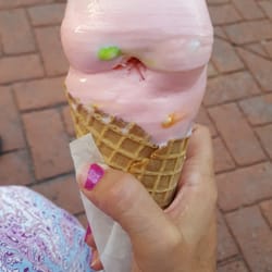 PJ's Ice Cream - Bubblegum ice cream