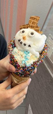 Scoop and Joy by null