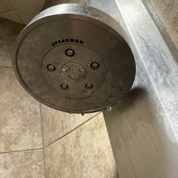 Pilot Travel Center - Dirty shower head - Gas Stations Near Me - Sioux City, Iowa Pilot Travel Center - Dirty shower head - Gas Stations Near Me - Sioux City, Iowa