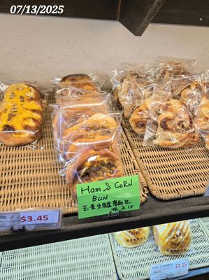 Kamalan bakery by null