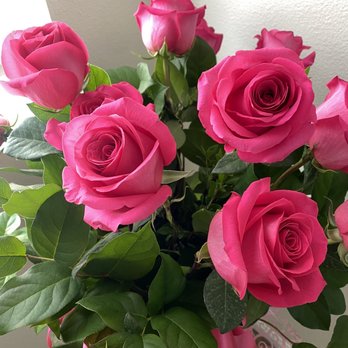 Wes' Flowers - Florists Near Me - Temecula, California Wes' Flowers - Florists Near Me - Temecula, California