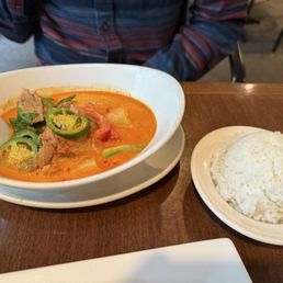 Duck Red curry - Gang Ped Yang Lunch Duck Red curry - Gang Ped Yang Lunch