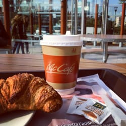 Mc Donald's - Cappuccino Ginseng + brioche: 2,20 euro
