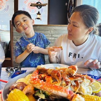 Red Crab - Juicy Seafood - Seafood Near Me - Joliet, Illinois Red Crab - Juicy Seafood - Seafood Near Me - Joliet, Illinois