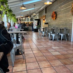 Brown's Orchards & Farm Market - A must stop for good coffee , sandwiches and also you can shop fresh bread etc