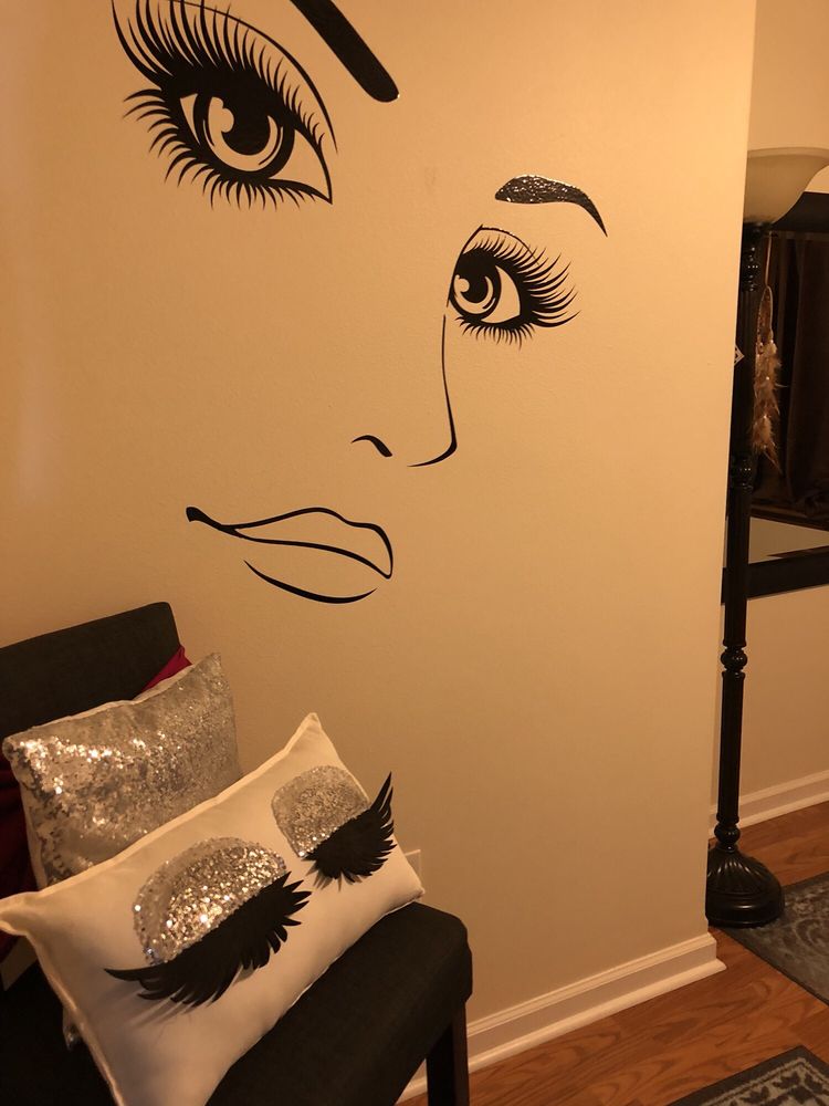 Lashes By Irma Logo