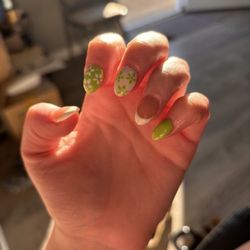 Sisters Nails