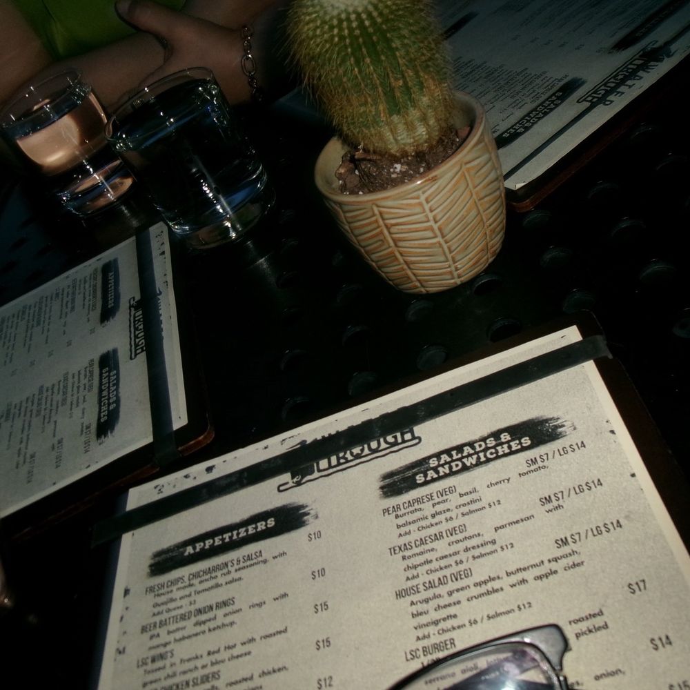 The Water Trough - Outside table setting - Comfort Food Near Me - Austin, Texas The Water Trough - Outside table setting - Comfort Food Near Me - Austin, Texas