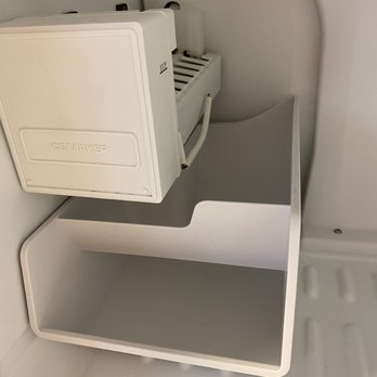 Bahama House - Ice maker never worked - Hotels Near Me - Daytona Beach, Florida