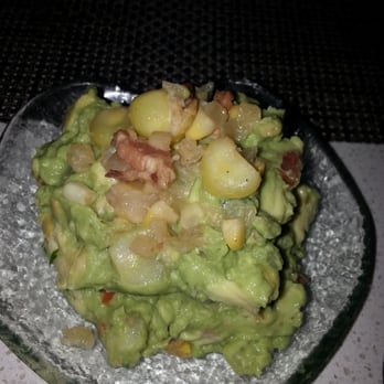 Mercadito - Tocino Guacamole - Bacon, corn, habanero, crispy hominy, pico de gallo - Mexican Near Me - Chicago, Illinois