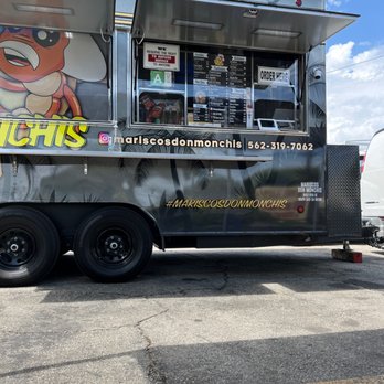 Mariscos Don Monchis - a food truck - Seafood Near Me - Paramount, California