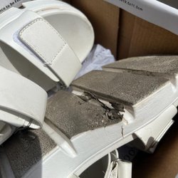 Dor L'Dor - Broken sole