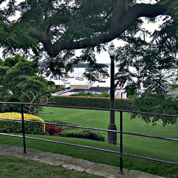 Arthur McElhone Reserve - Landmarks & Historical Buildings Near Me - Elizabeth Bay, NSW