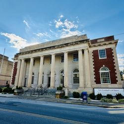 The Historic Bristol Virginia Post Office