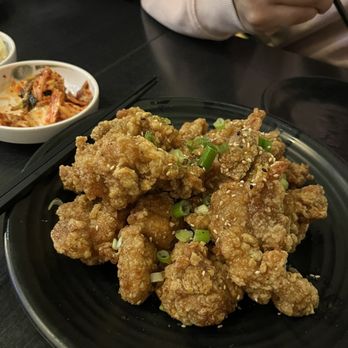 Bapbo Korean Restaurant - fried chicken - Korean Near Me - Toronto, Ontario