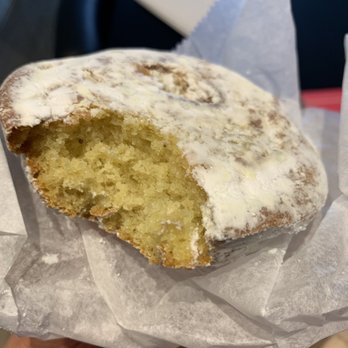 Do-Rite Donuts & Chicken - Olive oil orange vegan donut 8/10 delicious! - Donuts Near Me - Chicago, Illinois