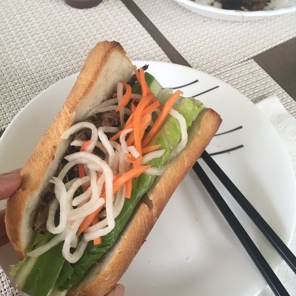 Slo & Lo BBQ - Vietnamese-style version of their pulled pork sandwich! - Food Stands Near Me Slo & Lo BBQ - Vietnamese-style version of their pulled pork sandwich! - Food Stands Near Me