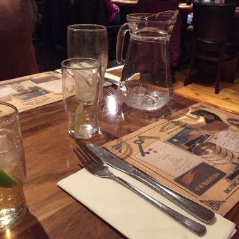 Robinsons Bar - Pubs Near Me - Belfast, BFS