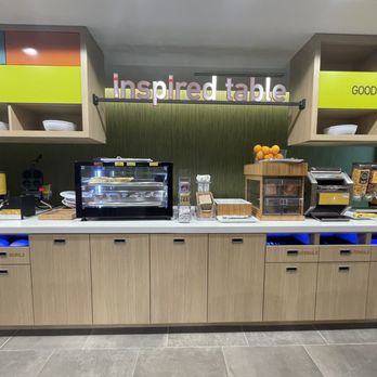 Home2 Suites by Hilton El Campo - Breakfast area - Hotels Near Me - El Campo, Texas Home2 Suites by Hilton El Campo - Breakfast area - Hotels Near Me - El Campo, Texas