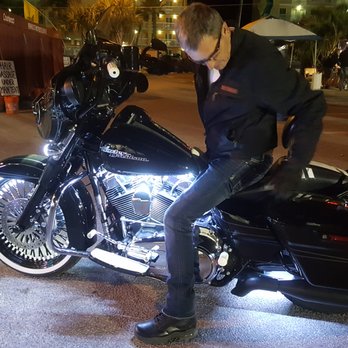 Ultimate LED - Auto Customization Near Me Ultimate LED - Auto Customization Near Me