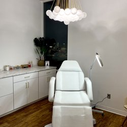 The Skin & Laser Institute