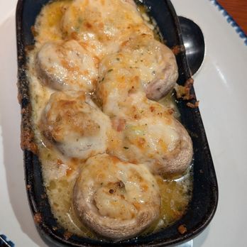 Red Lobster - Seafood-stuffed mushrooms - Seafood Near Me - Winnipeg, Manitoba Red Lobster - Seafood-stuffed mushrooms - Seafood Near Me - Winnipeg, Manitoba