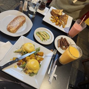 Down to Earth Cafe - Breakfast & Brunch Near Me - Portland, Oregon Down to Earth Cafe - Breakfast & Brunch Near Me - Portland, Oregon