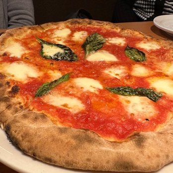 Pizzeria Prima Strada - Margherita - Pizza Near Me - Victoria, British Columbia