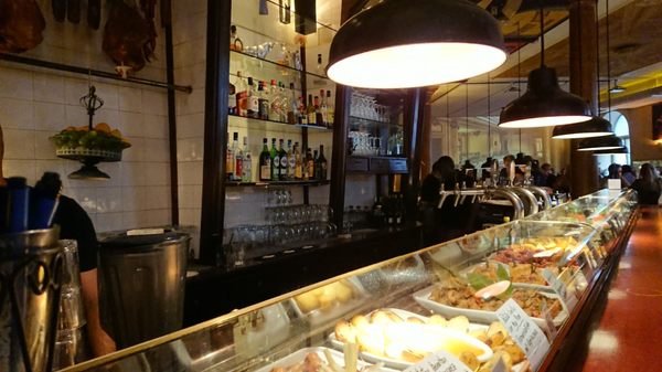 Teatro Bar Tapas Balanstraße 23 81669 München BAR TAPAS TEATRO - 101 Photos & 108 Reviews - Balanstr. 23, München