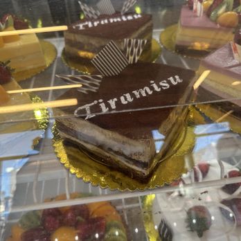 Sheng Kee Bakery - Whole cakes. Tiramisu cake - Bakeries Near Me - Daly City, California Sheng Kee Bakery - Whole cakes. Tiramisu cake - Bakeries Near Me - Daly City, California