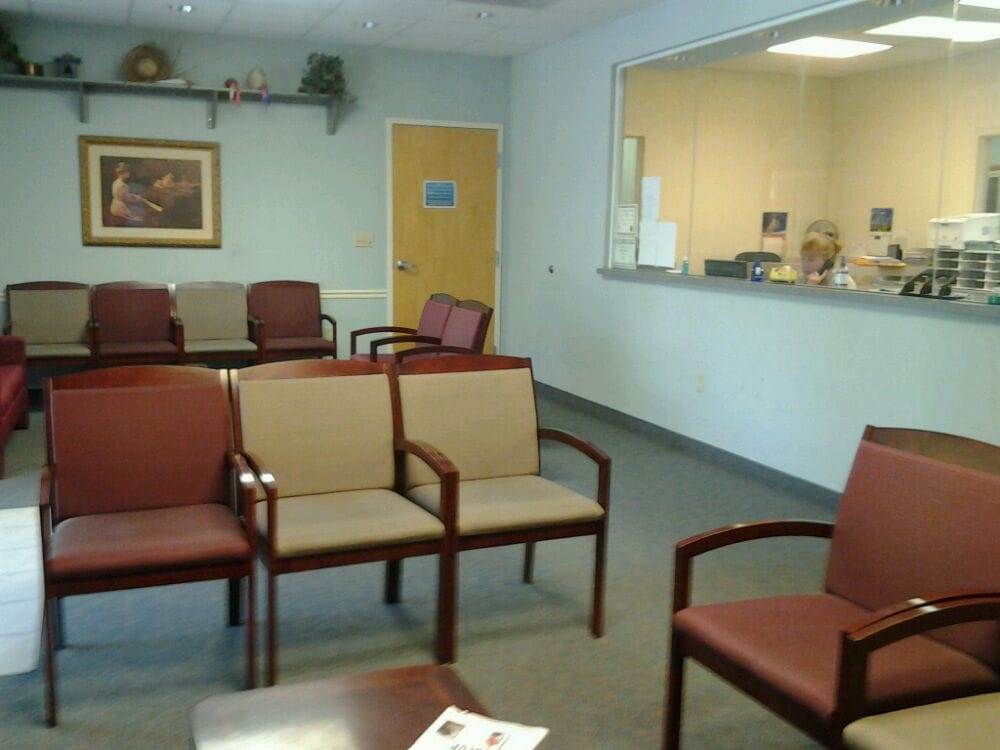 PATHAK ANJALI MD FAACP Updated October 2024 5251 Emerson St