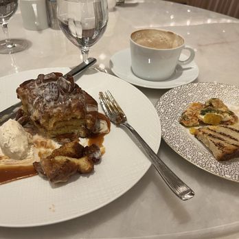 La Fontaine - French toast and a bite of my friend's eggs. - Breakfast & Brunch Near Me - Las Vegas, Nevada La Fontaine - French toast and a bite of my friend's eggs. - Breakfast & Brunch Near Me - Las Vegas, Nevada