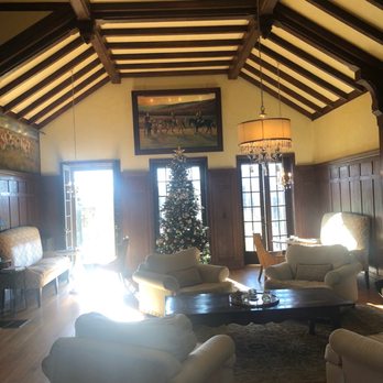 Glen Gordon Manor - Bed & Breakfast Near Me - Huntly, Virginia