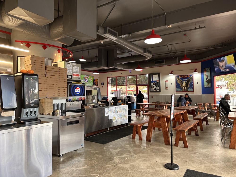 Acme Burger – Petaluma East