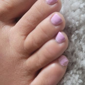 Nail Bar - Mountain View - Poor nail polish finishing. - Nail Salons Near Me - Mountain View, California