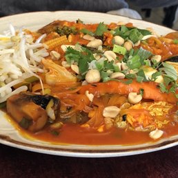 Pad Thai With Choice of Meat