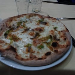 Spaccanapoli - Fiori di zucca...salatissima