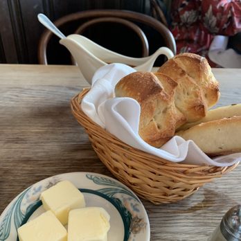 Peter Luger - Bread - Steakhouses Near Me - Brooklyn, New York