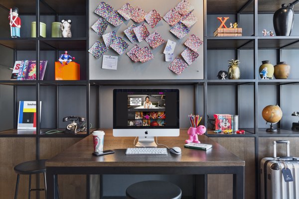 Moxy Copenhagen Sydhavnen by null