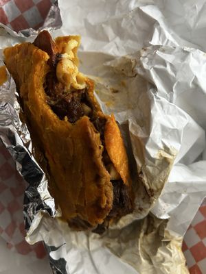 9 Mile Jamaican and International Cuisine by null